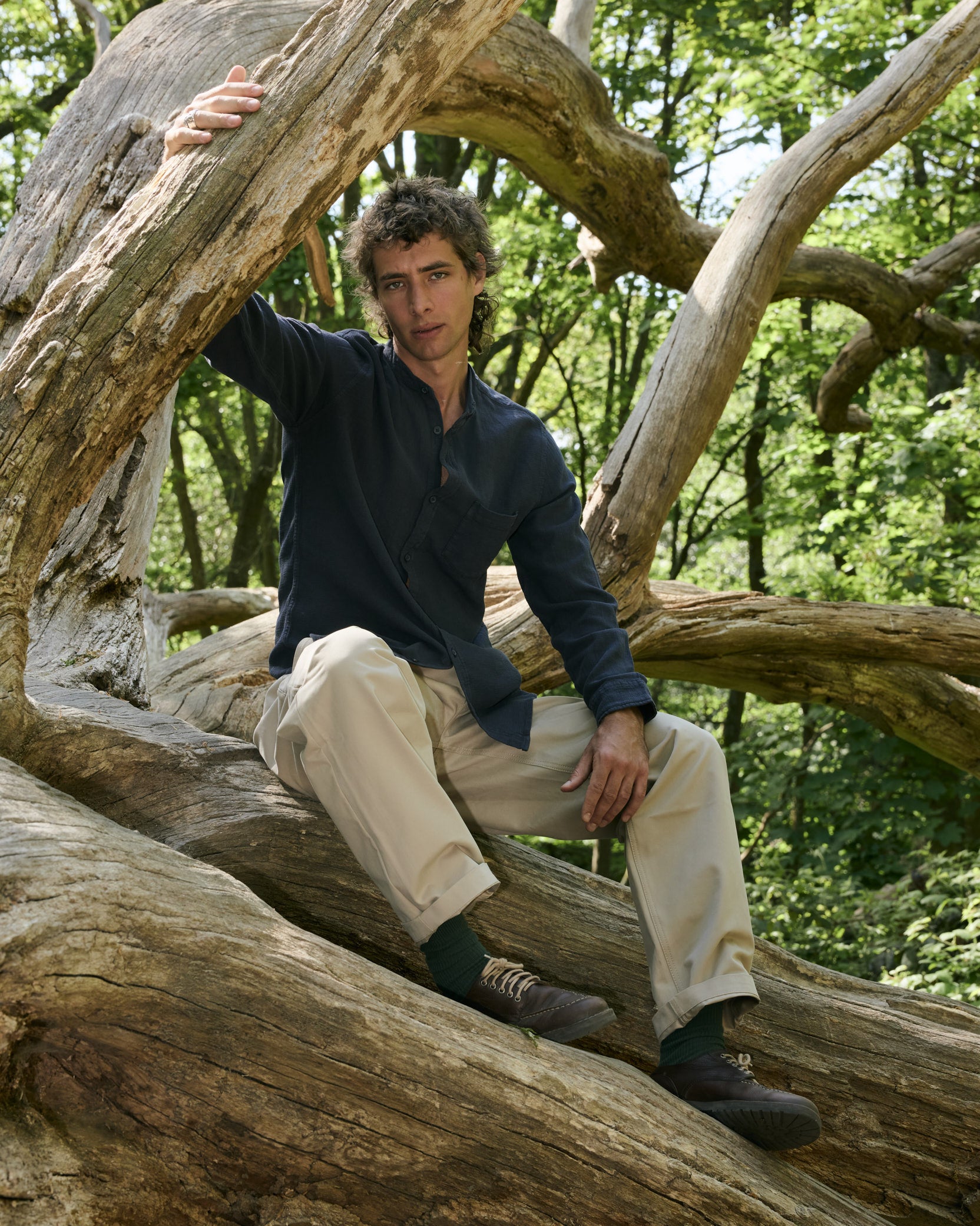 Men’s Relaxed Fit Pleated Trouser