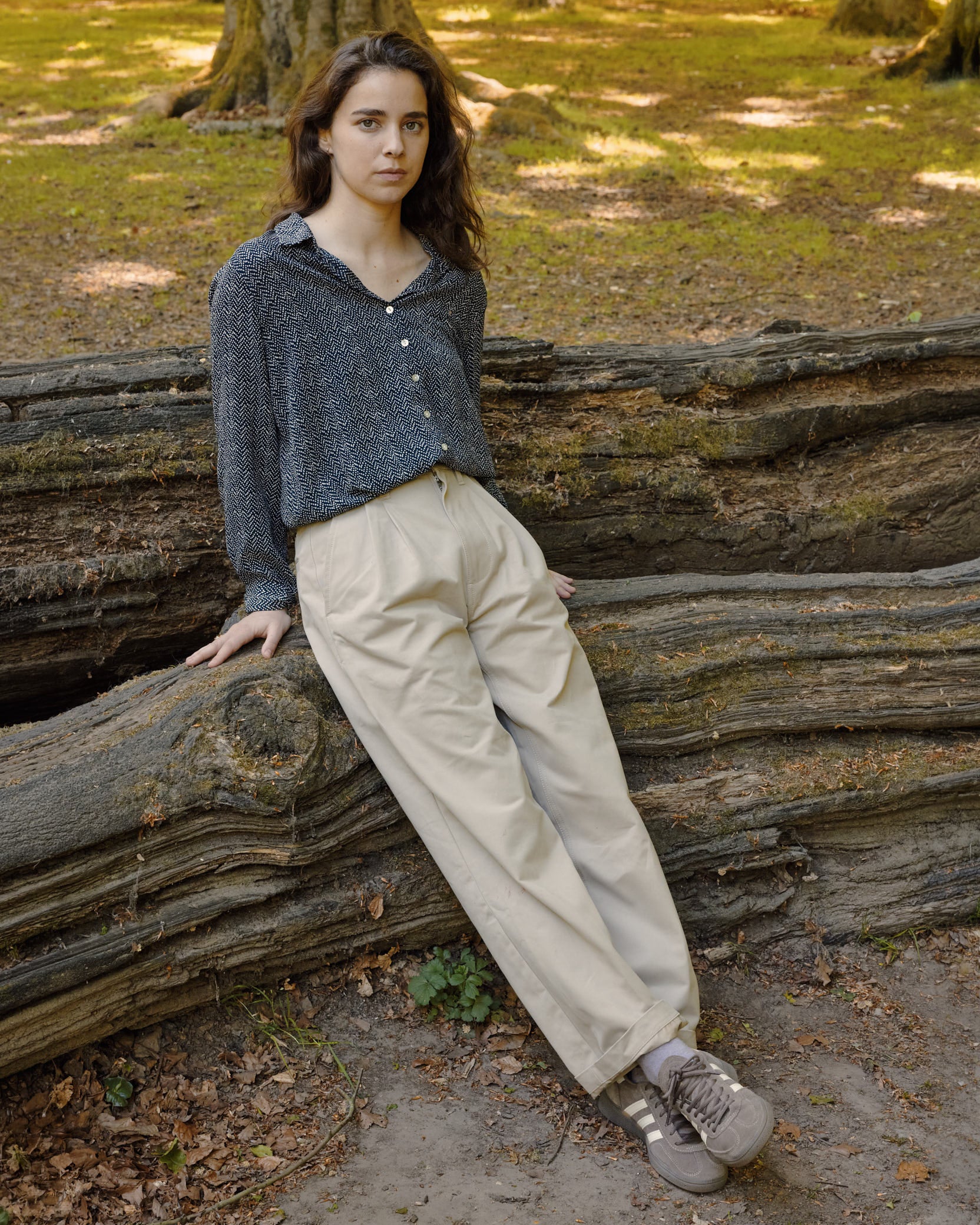 Women’s Relaxed Fit Pleated Trouser - Stone